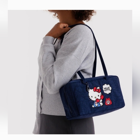Baggu Bowler Bag – Embroidered Hello Kitty Phone (Sold-Out Colorway), Brand New - Picture 1 of 3